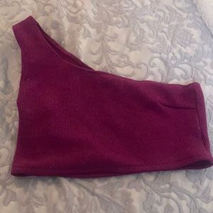 one shoulder magenta rib knit crop top